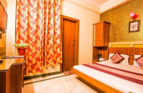 New Delhi House | Hotel Paradise - New Delhi