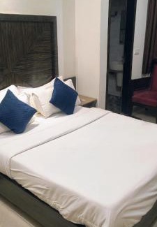 New Delhi House | Hotel Paradise - New Delhi