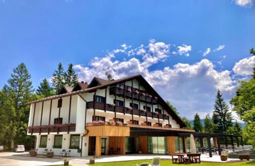 Molveno Hotel | Hotel Piccola Baita