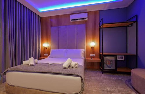 Ksamil Hotel | Hotel Piramida