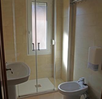 San Vicente de la Barquera Hotel | Hotel Playa de Merón