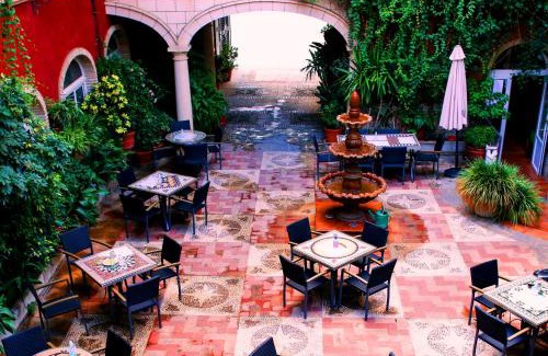 Villanueva del Arzobispo Hotel | Hotel Plaza Manjón