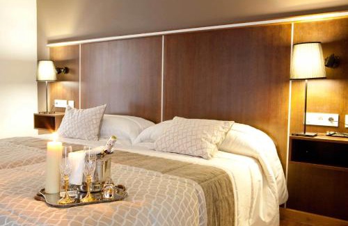 Villanueva del Arzobispo Hotel | Hotel Plaza Manjón