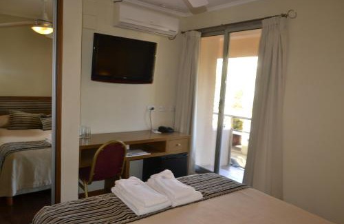 Colon Hotel | Hotel Plaza