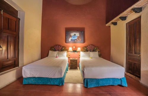 El Fuerte Hotel | Hotel Plaza del Fuerte by Balderrama Hotel Collection