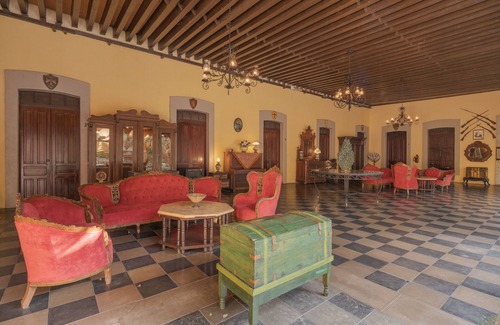 El Fuerte Hotel | Hotel Plaza del Fuerte by Balderrama Hotel Collection