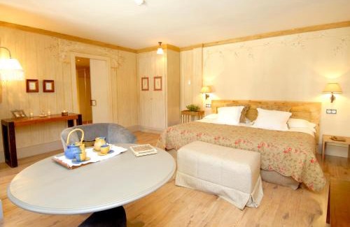Castejon de Sos Hotel | Hotel Plaza