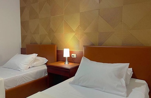 El Prado Hotel | Hotel Prado 72 INN