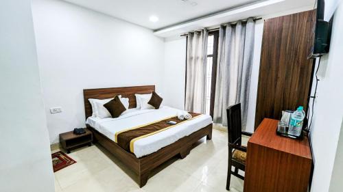 New Delhi Hotel | Hotel Prime By The Premium Villa