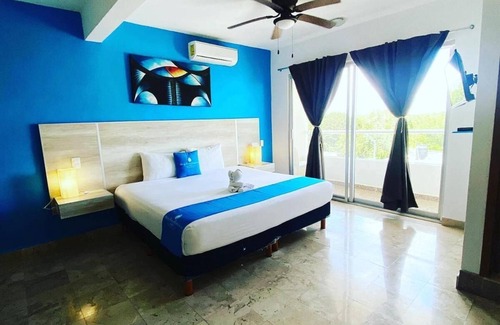 Luis Donaldo Colosio Hotel | Hotel Punta Esmeralda Apt 5