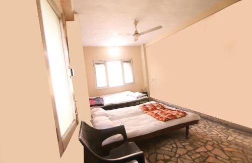 Amritsar Hotel | Hotel Raj Guest House