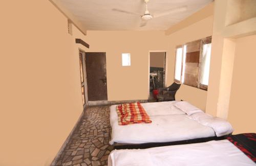 Amritsar Hotel | Hotel Raj Guest House
