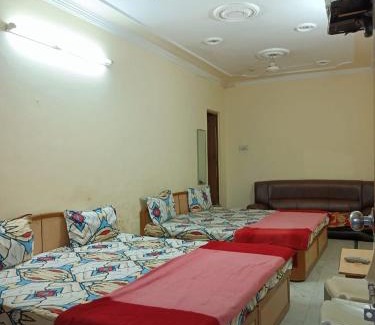 Bullawala House | Hotel Rajpal Guest House