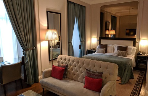 Old Town Hotel | Hotel & Resort Luxury Suites