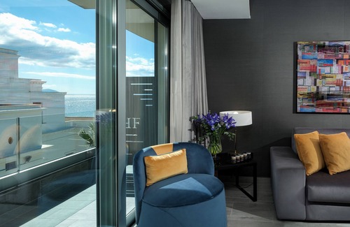 Portici Hotel | Hotel & Resort Tre Fontane Luxury