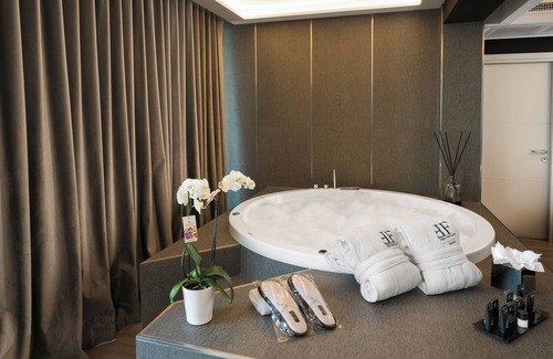 Portici Hotel | Hotel & Resort Tre Fontane Luxury