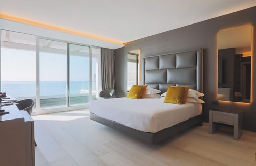 Portici Hotel | Hotel & Resort Tre Fontane Luxury