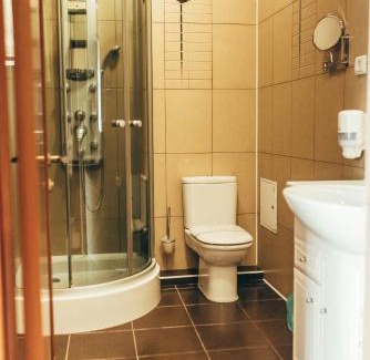 Maliyevtsy Hotel | Hotel-Restaurant Lyube Plus