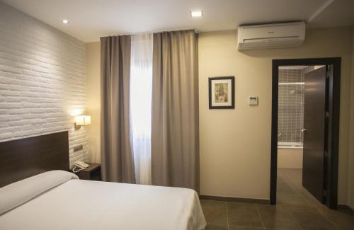 Casabermeja Hotel | Hotel Restaurante El Corte