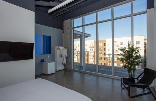 Fort Worth Hotel | Hotel Revel