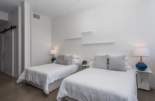 Fort Worth Hotel | Hotel Revel