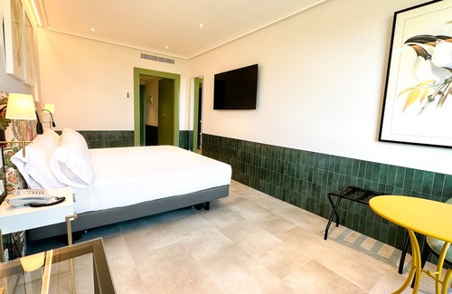 Triana Hotel | Hotel Ribera de Triana - REOPENING!