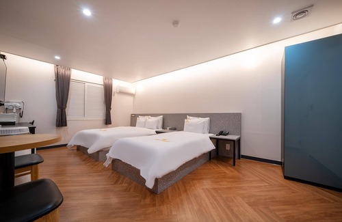 Dong-Gu Hotel | Hotel Ribero in Chungjang-ro Gwangju