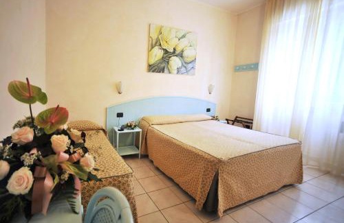 Tirrenia Hotel | Hotel Riviera Blu