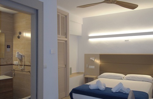 Es Pujols Hotel | Hotel Roca Bella