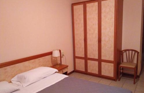 Correggio Hotel | Hotel Rose&Crown