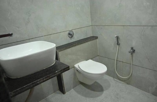 Ambaji Hotel | Hotel Roshan Palace