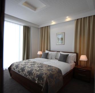 Old Town Hotel | Hotel Royal Gold City - Hotel Ruža