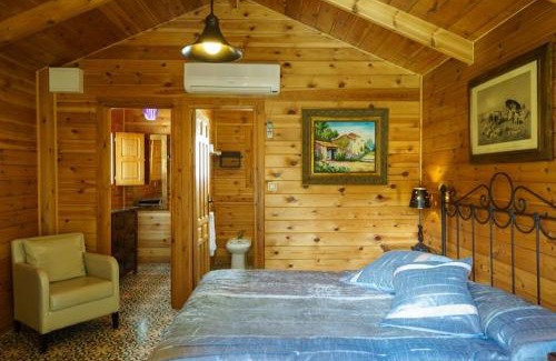 Ossa de Montiel Hotel | Hotel Rural Albamanjon