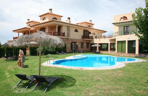 Campocamara Hotel | Hotel Rural Los Nogales