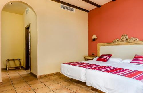 Campocamara Hotel | Hotel Rural Los Nogales