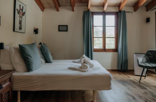 Orient Hotel | Hotel Rural Nou Dalt Muntanya