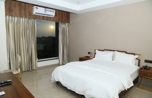 Dhule Hotel | Hotel Ruturaj Regency