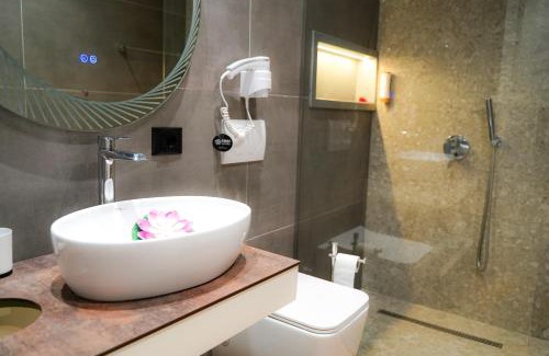 Durres Hotel | Hotel Saly