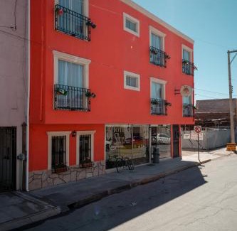 Chihuahua Hotel | Hotel Santa Cruz