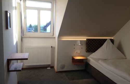 Bergen Enkheim Hotel | Hotel Schöne Aussicht