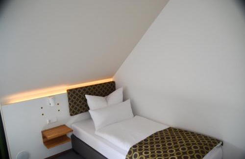 Bergen Enkheim Hotel | Hotel Schöne Aussicht