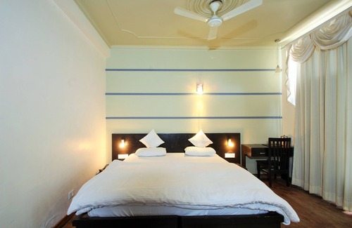 Almora Hotel | Hotel Shivalik - Best Himalaya View Hotel In Almora'