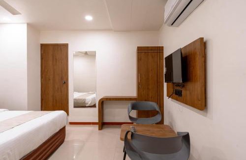 Rajkot Hotel | hotel silver tree