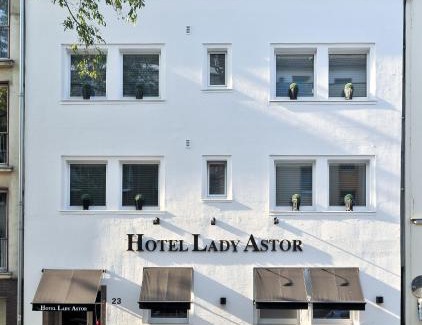 Stadtmitte Hotel | Hotel Sir & Lady Astor