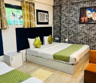 Mahipalpur Extension Bed & Breakfast | Hotel Sky View Near Delhi Airport