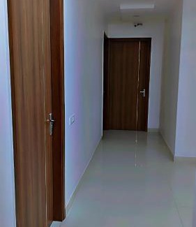 New Delhi House | Hotel Starline Residency