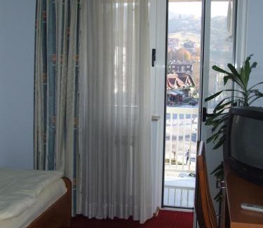 Vogosca House | Hotel Sunce Sarajevo Vogosca