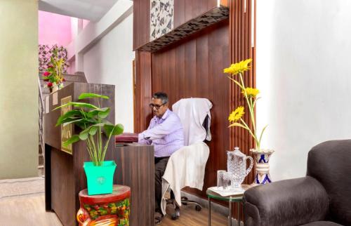 Noida Hotel | Hotel Sunrise Inn