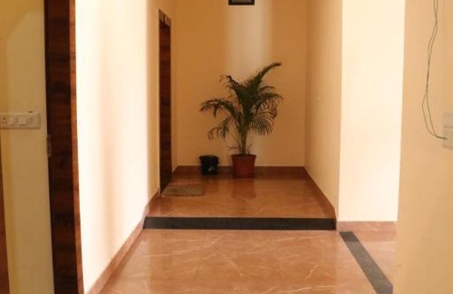 Bandikui Hotel | Hotel Swaroop