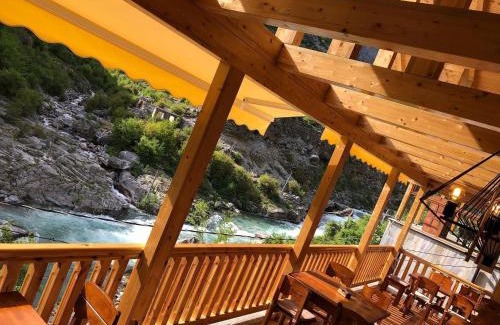 Tamare Hotel | Hotel të Cemi Restaurant